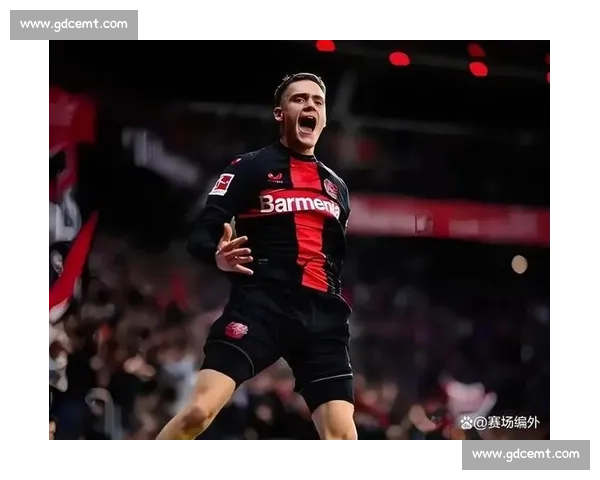 滕哈格力挺希克留队，勒沃库森锋霸遭英超意甲哄抢