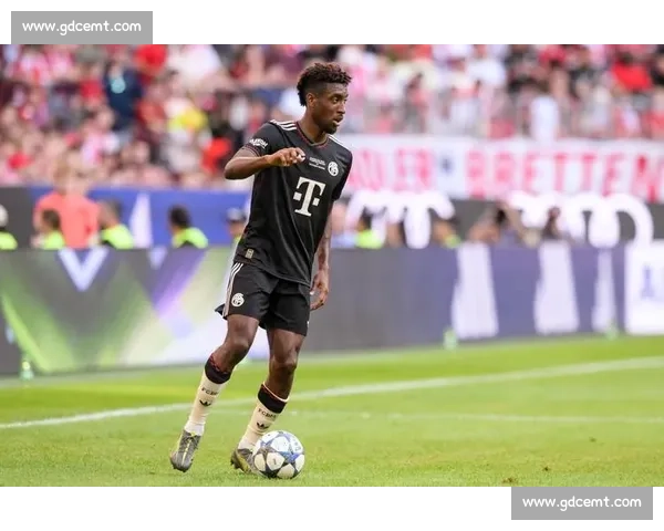 拜仁总监埃贝尔世俱杯期间疯狂工作:凌晨 5 点起床抢人,巴黎天才成头号目标