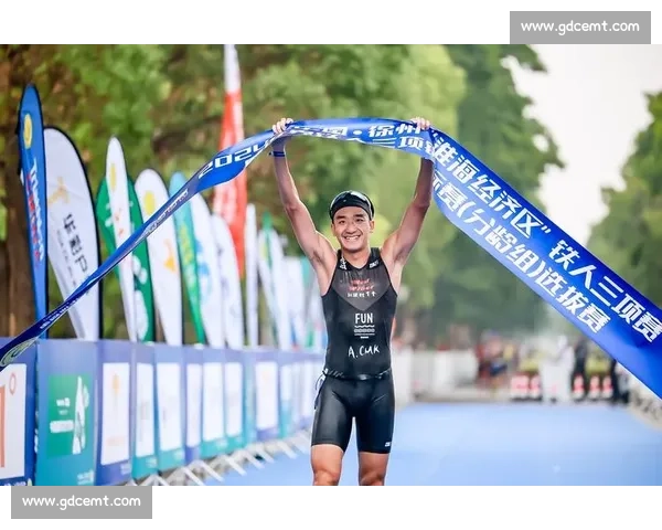碧波竞速 彭城逐梦 ——2025 徐州全国铁人三项锦标赛燃情启幕
