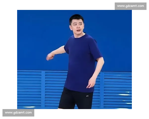 辽宁男篮夏训正式启动！杨鸣治军严苛 + 形象亮眼，弗格离队后内线重建迫在眉睫